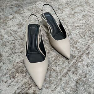 SARTO by Franco Sarto Gena slingback kitten heel in bone (SOLD OUT ONLINE) - NEW